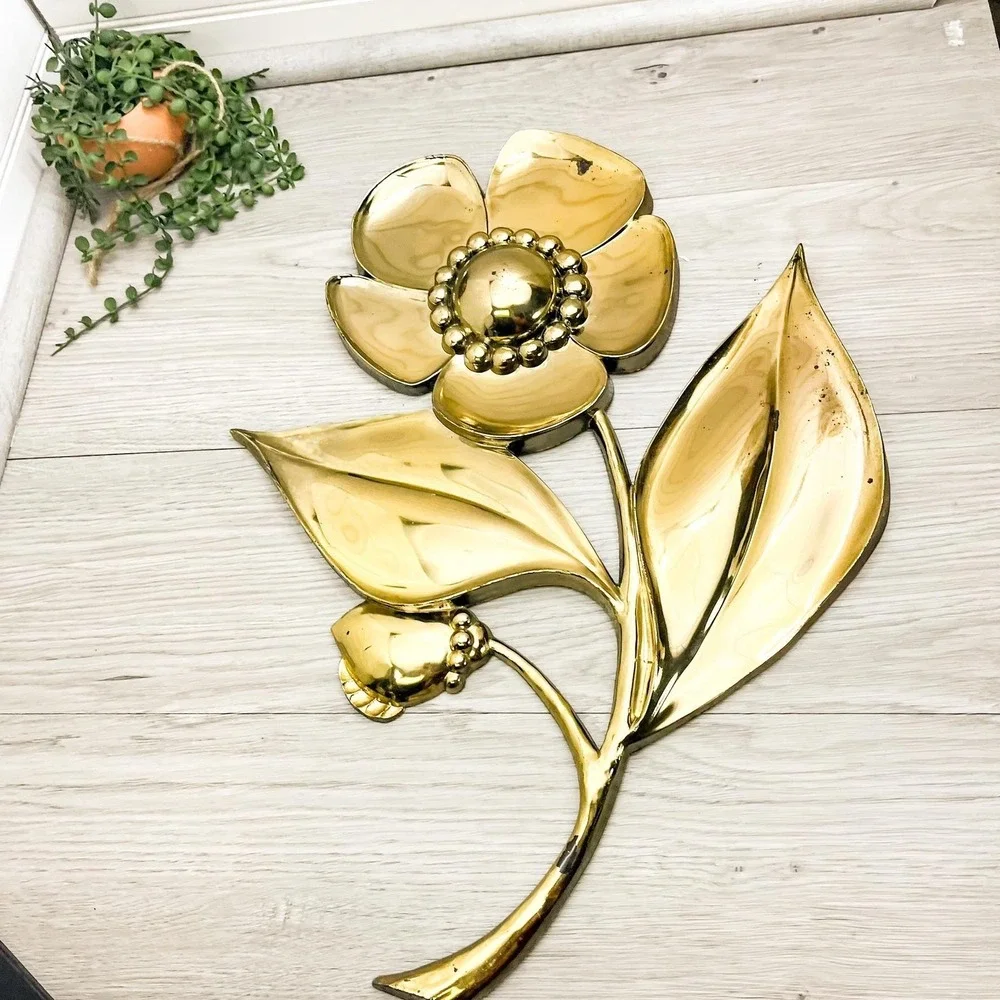 Vintage Syroco Faux Brass Flower Wall Decor - Mid-Century‎ Modern